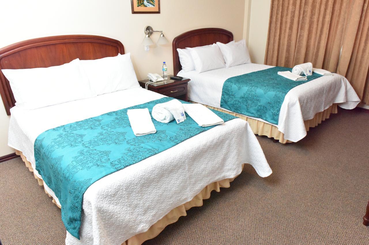Hotel Makroz Latacunga Buitenkant foto