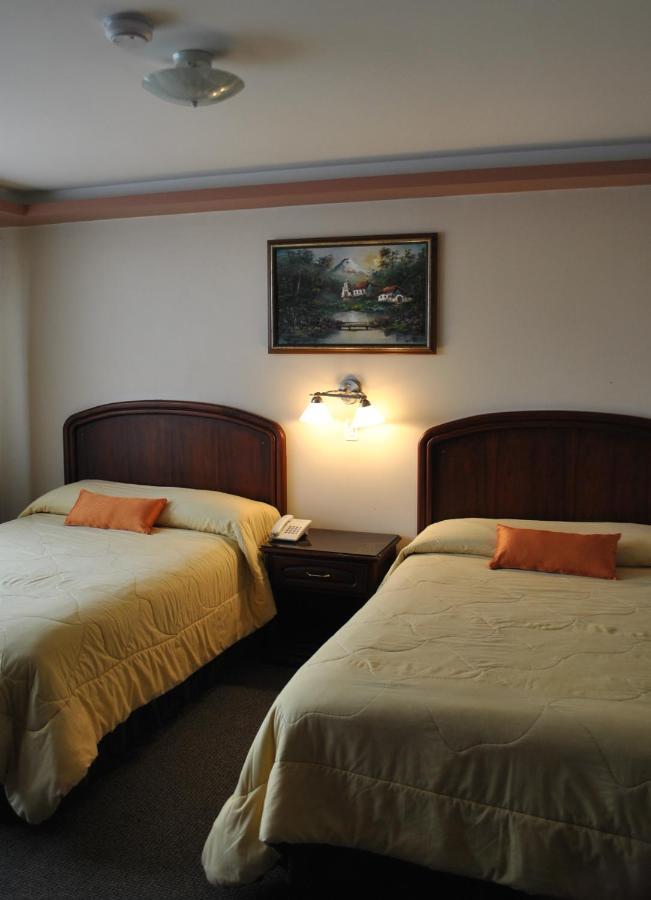 Hotel Makroz Latacunga Buitenkant foto